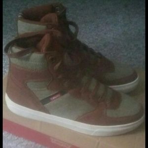 Levis shoes